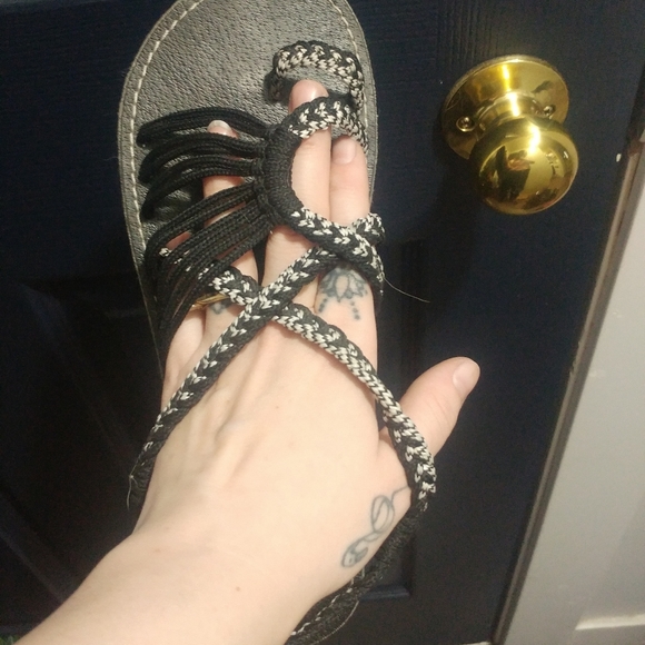 Cute twine sandal - Picture 2 of 2